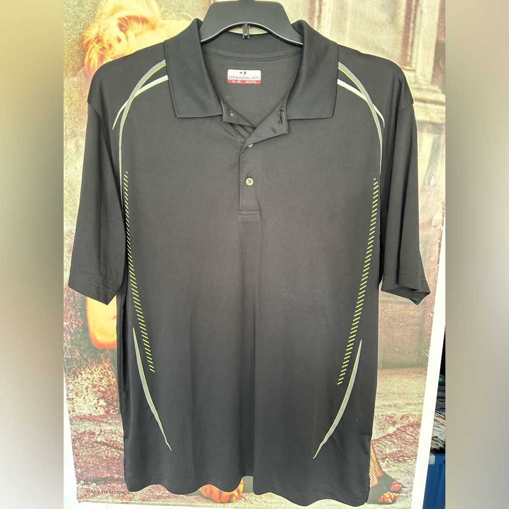 Men’s Grand Slam athletic fit golf shirt. Black w/ green neon stripes! Size XL